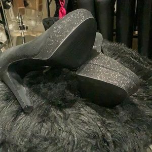 NWOB CR black glitter heels